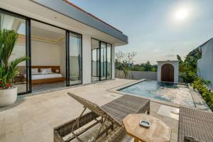 Villa Damayu 2BR Brand New in Padonan, Canggu