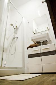 Qawra Bugibba New Modern and Centrally Located