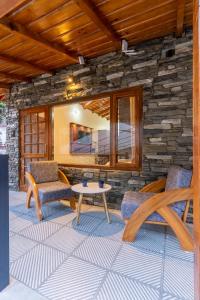 SaffronStays Kurmavana, Bhimtal - luxury cottage with pool and lawn -clear roads