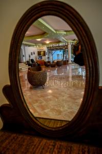 COMPLEX MAJESTIC JUPITERinclusive