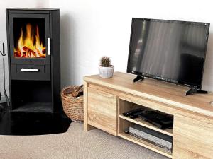 Seaside Sanctuary with Whirlpool-By Traum