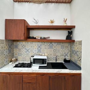 Maithala Villa & Living