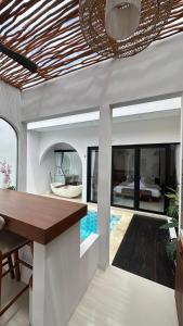 Maithala Villa & Living