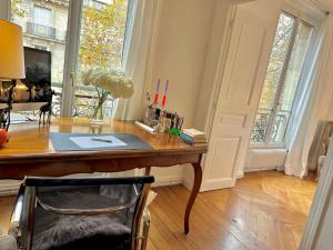 Luxury Apartment - Eiffel Tower view Paris