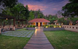 MeruVann, Kanha National Park