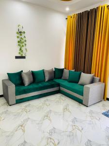 Shanu Heaven Villa