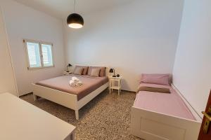 Gemütliches Salento-Ferienhaus, zentral gelegen mit Garage, Garten und Heizung