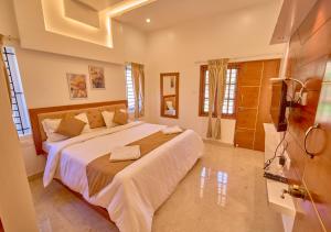 Central Homestay Ooty by VOYE HOMES Family-Friendly Budget Stay with Valley And Mountain Views