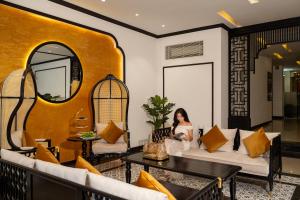 Grand Fusion Point Hotel