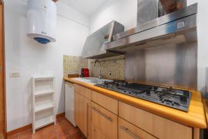 Easy Parking - 1 min from Bus to San Siro Stadium - Air Conditioning