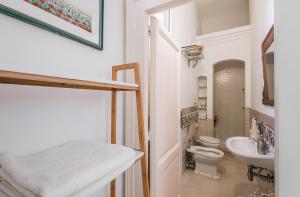 VILLA DEI GLICINI 8&2, Emma Villas