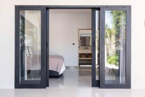 Carved Door Villa Canggu