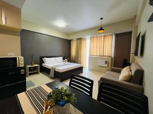 Studio Unit in One Palm Tree Villas across NAIA Terminal 3