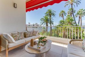 MONT BORON PALMS AP4480 by Riviera Holiday Homes