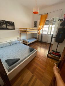 House with Pool, jacuzzi,garden and BBQ next seaside