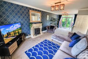 4 BDR House By Caledonia Luxe Stays Short Lets & Serviced Accommodation Billingham