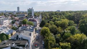 Rakowicka Superior Studio by BookingHost