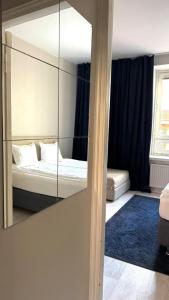 Compact center apartment