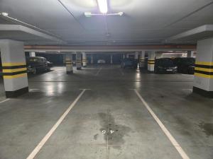 MiCasaEsSuCasa with free parking!