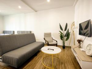 Setapak Central Mall KL - Zetapark Garden Suites
