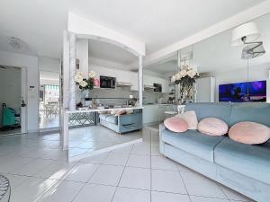 INTUITION Studio avec terrasse 3min Croisette