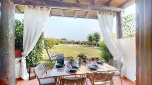 Harmonia Cottage by Bookinggardalake