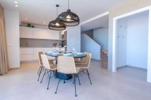 Kaiman 6 by Infinity Summer