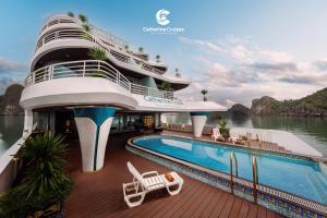 Catherine Cruises Ha Long Bay