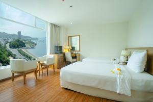 Glamour Hotel Nha Trang