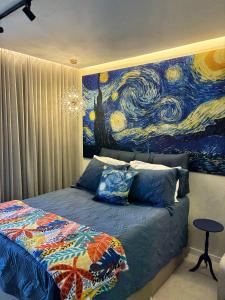 VAN GOGH-SE Studio privado com Rooftop, garagem, piscina aquecida