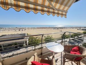 Amazing sea view apartment