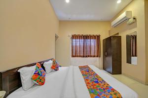 FabHotel Grand Stay Ambedkar Nagar