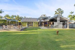 Little Mountain Modern Acreage Retreat