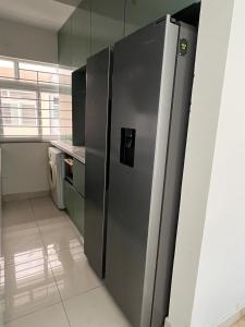 2BHK fully furnished apartment in a posh society