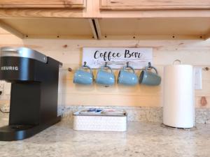 Stunning Cabin Right on Main St!