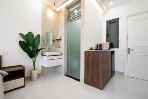 Ekomo Home 95 - Metro Ben Thanh