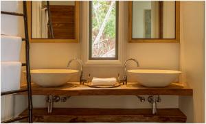 Luxury Villa Sea Monkey