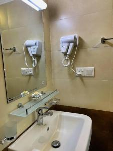 Galway Green - Lake View Luxury Apartment, Nuwara Eliya Sri Lanka
