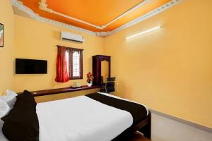 Super Hotel O Nemeli Road Sriram Nagar