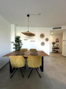 Gloednieuw appartement op uitstekende ligging