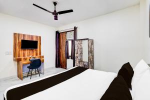 Super Hotel O Sector 25 Near Iskcon Temple Formerly Hotel Amazing House