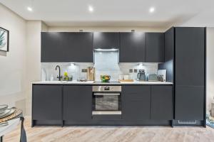 Stylish 1 Bed Flat by 53 Degrees Property in Birmingham City Centre