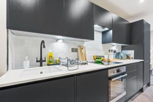 Stylish 1 Bed Flat by 53 Degrees Property in Birmingham City Centre