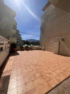 NT Sunny Benalbeach Escape Pools and Beach