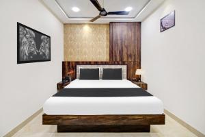 Hotel O Vijayawada Near Railway Station