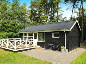 4 person holiday home in Hadsund