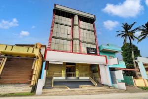 Super Collection O Kushal Nagar Near KSRTC Bus Stand