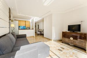 Brand new apartment in Park Albatros with pool view