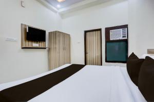 Super Collection O Kalyanpur Metro Station