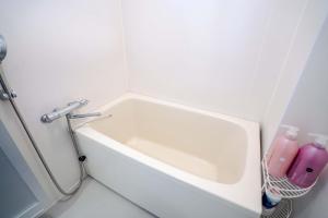 Free parking Shiinamachi Station 10 min walk Convenient transportation One stop direct to Ikebukuro